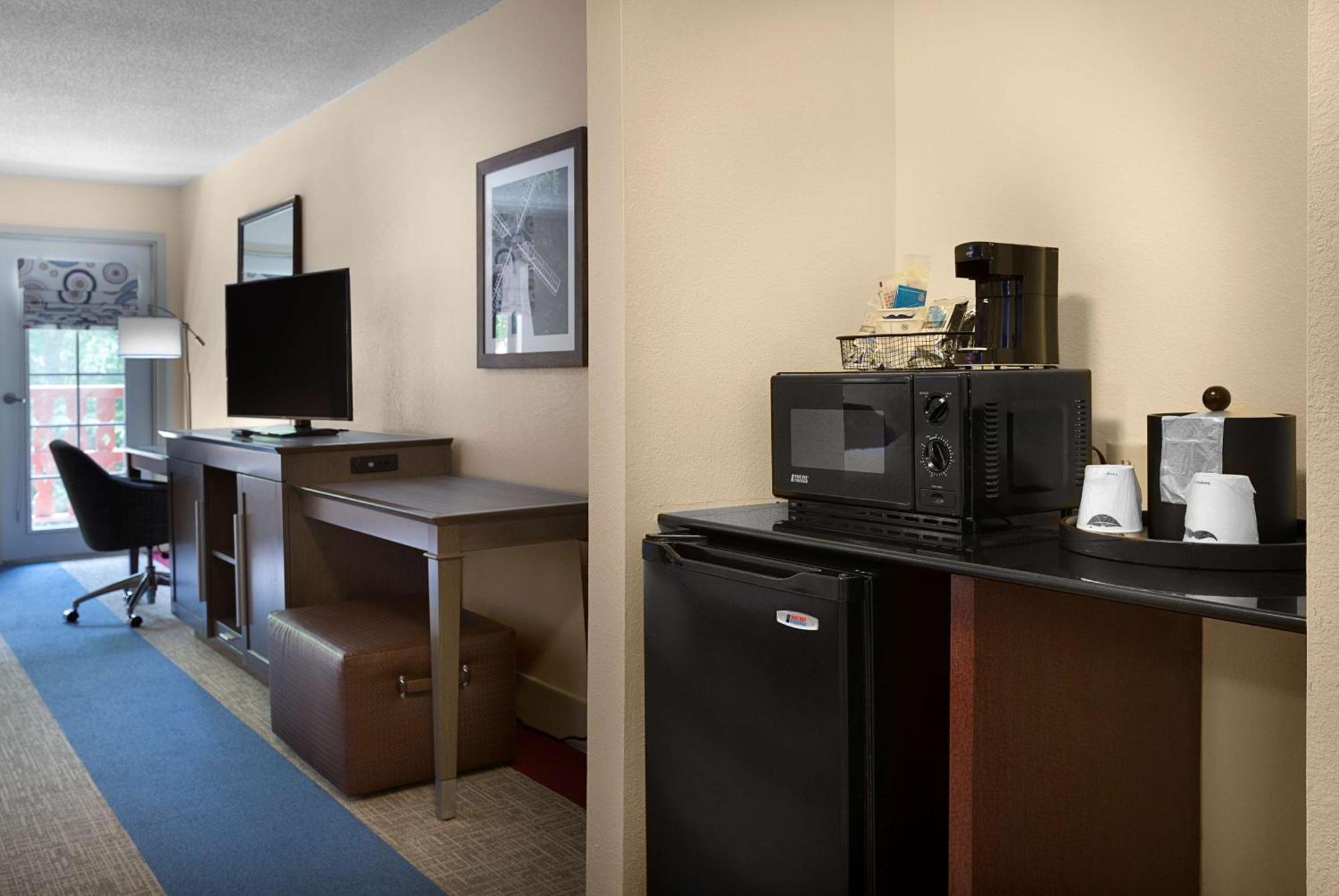 Hampton Inn Helen Esterno foto