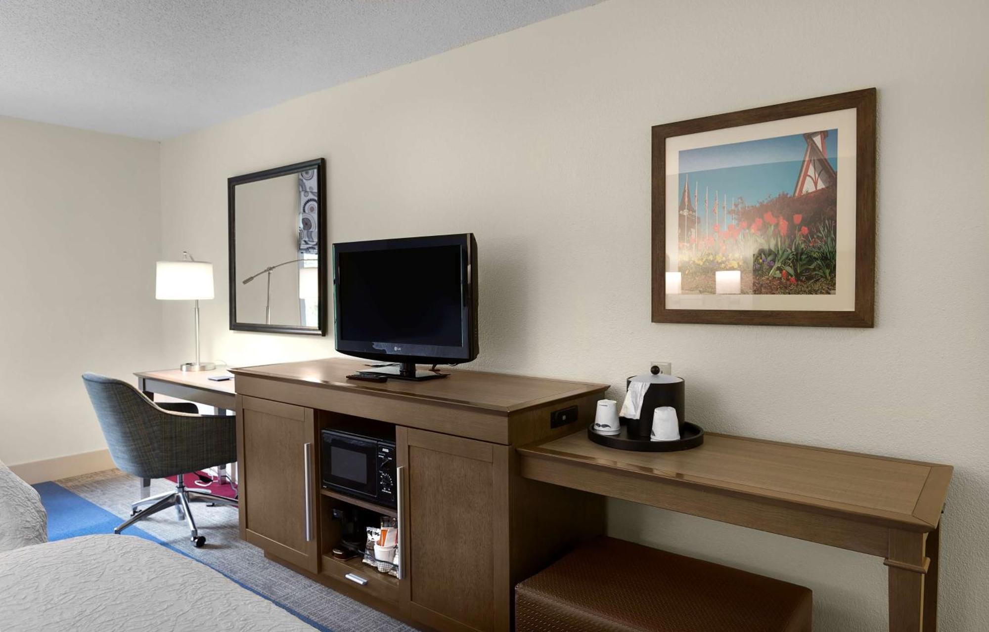 Hampton Inn Helen Esterno foto