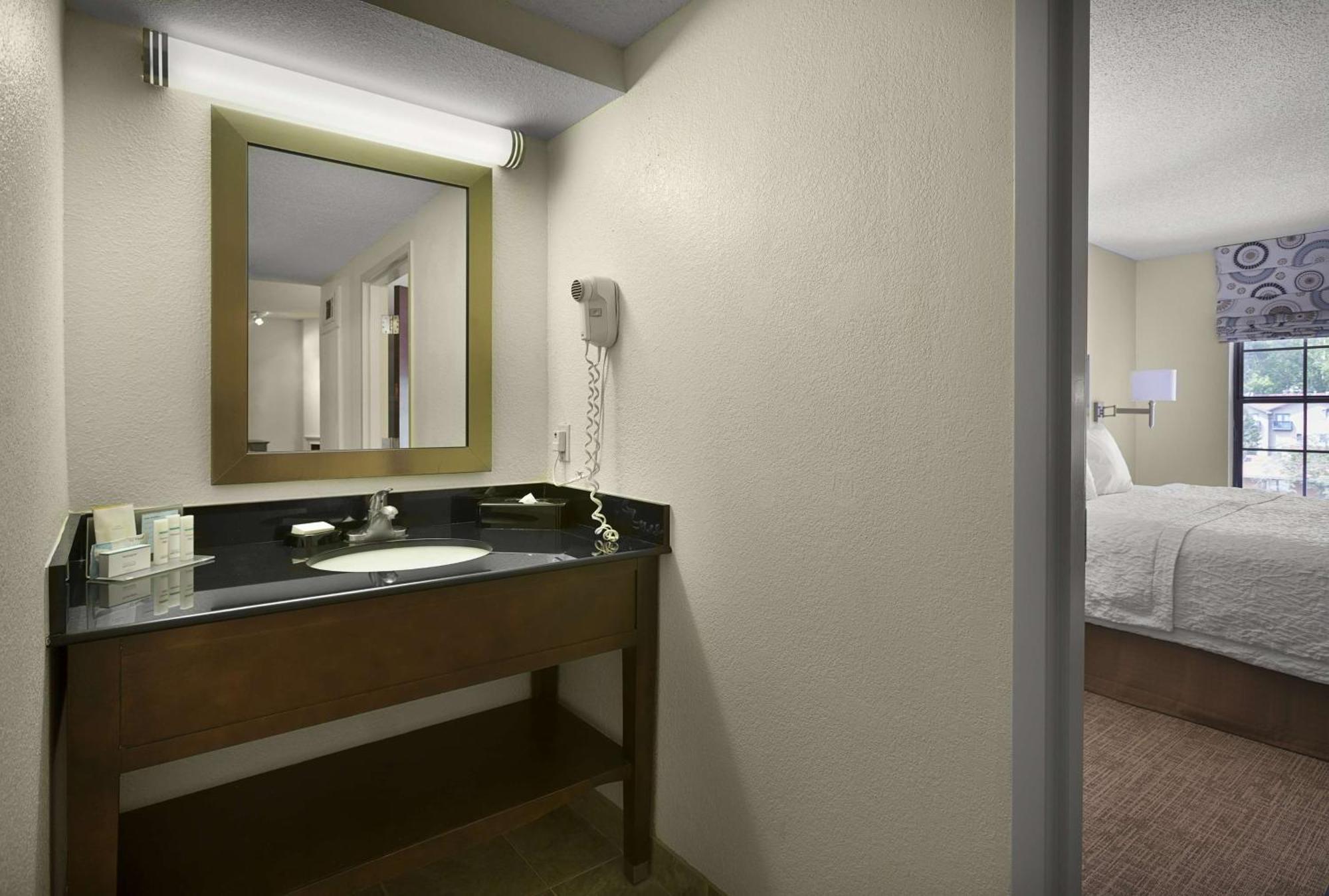 Hampton Inn Helen Esterno foto