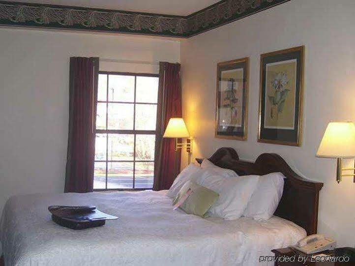 Hampton Inn Helen Esterno foto